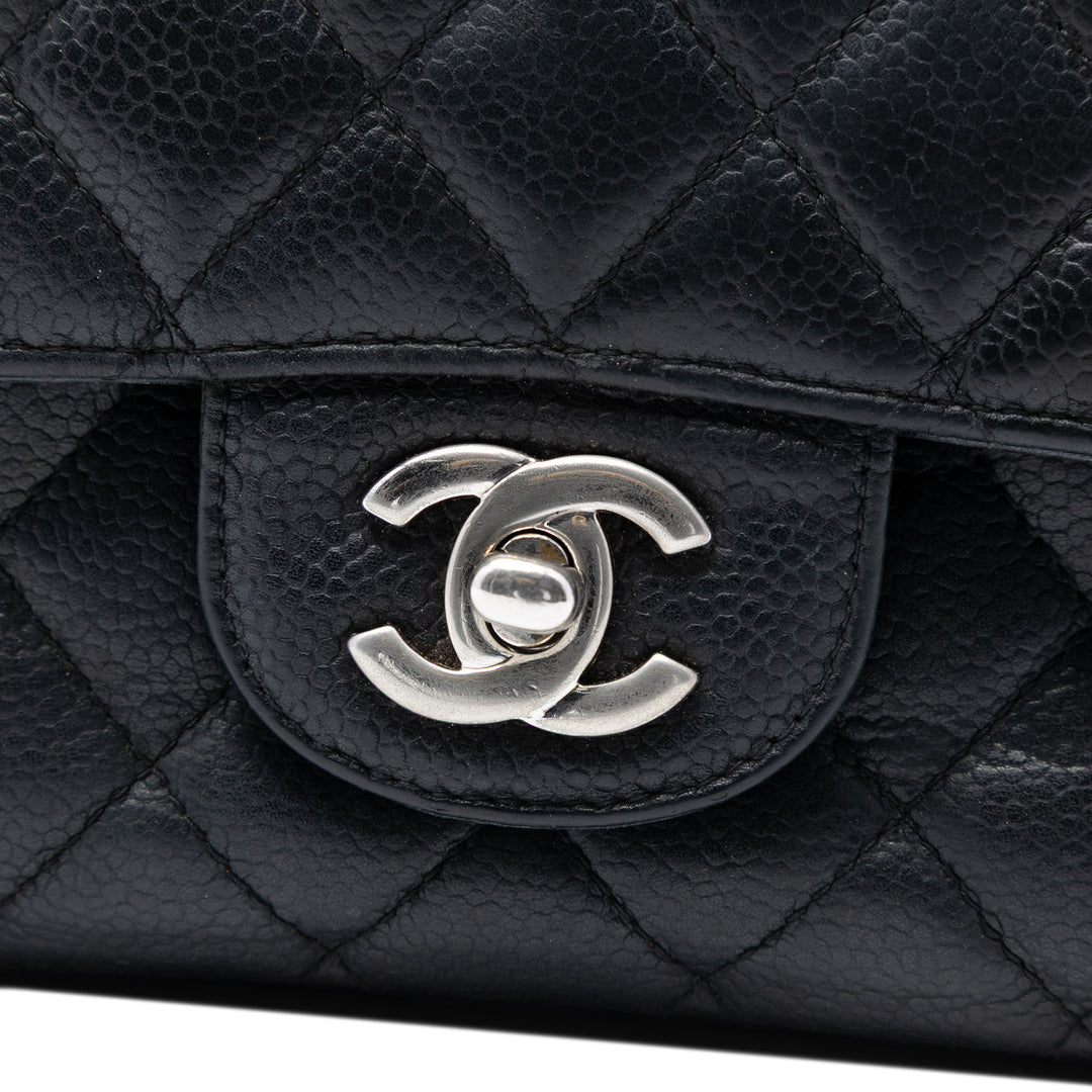 Chanel Medium Classic Caviar Double rabat