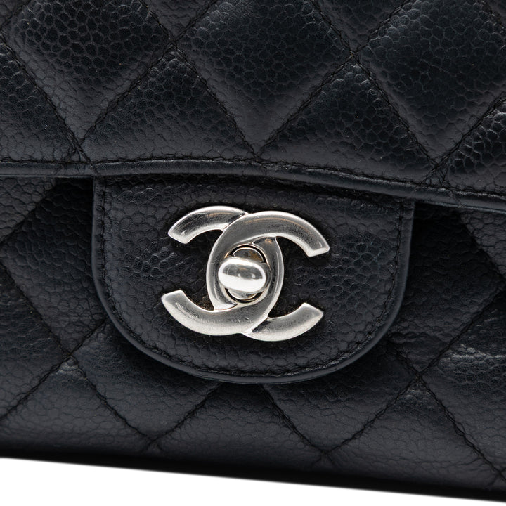 Chanel Medium Classic Caviar Double rabat