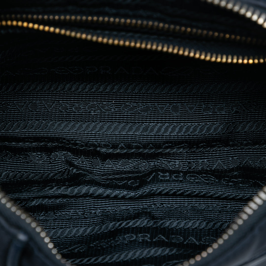 Prada Saffiano à finitions Tessuto Chain Sac porté croisé