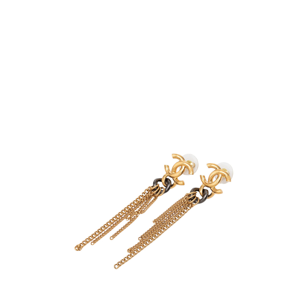 Chanel CC plaqué Multi Strand Fringe pendantes fermoir poussette Boucles d’oreilles