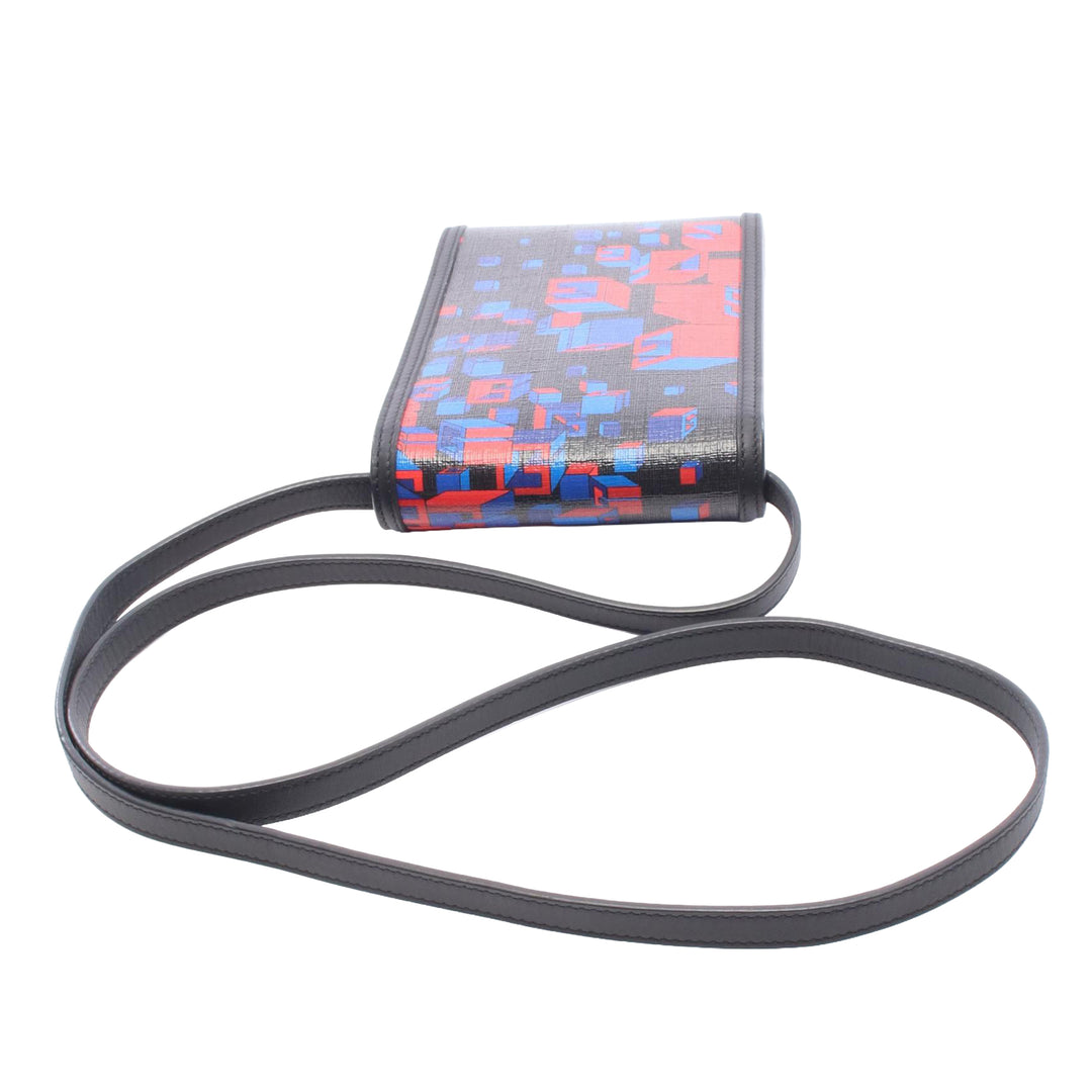Gucci Étui téléphone Carré G Space Toile enduite Noir – vue 7 – GABY PARIS