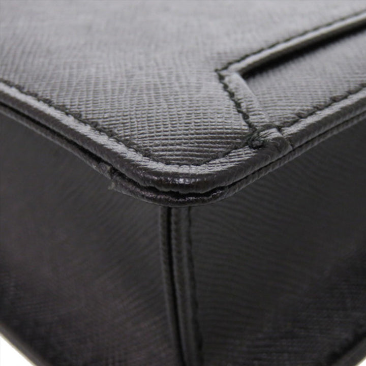 Burberry Cuir Pochette
