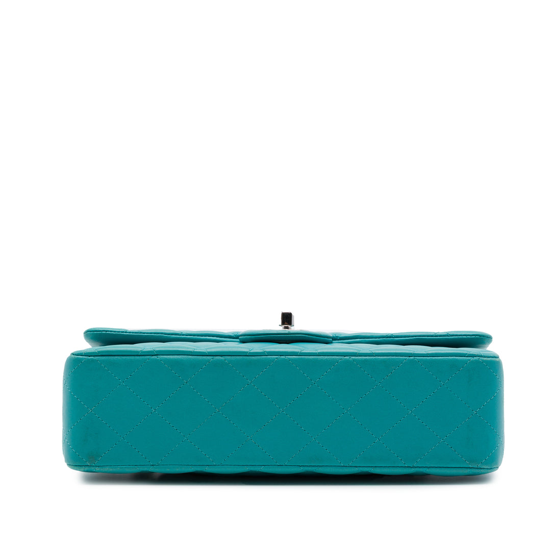 Chanel Classic Double rabat Moyen Cuir d'agneau Bleu – vue 3 – GABY PARIS