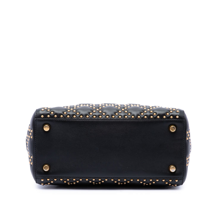 Dior Lady Dior Cannage clouté Souple Moyen Cuir d'agneau Noir