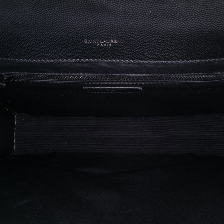 Saint Laurent Large Grain De Poudre Triquilt Monogram Envelope Bag Noir – GABY PARIS Authentique
