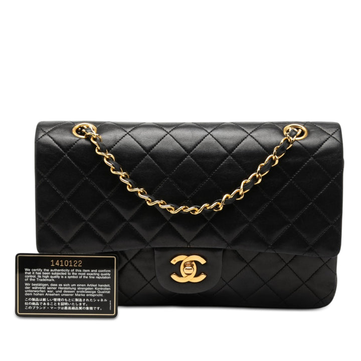 Chanel Medium Classic Cuir d'agneau Double rabat