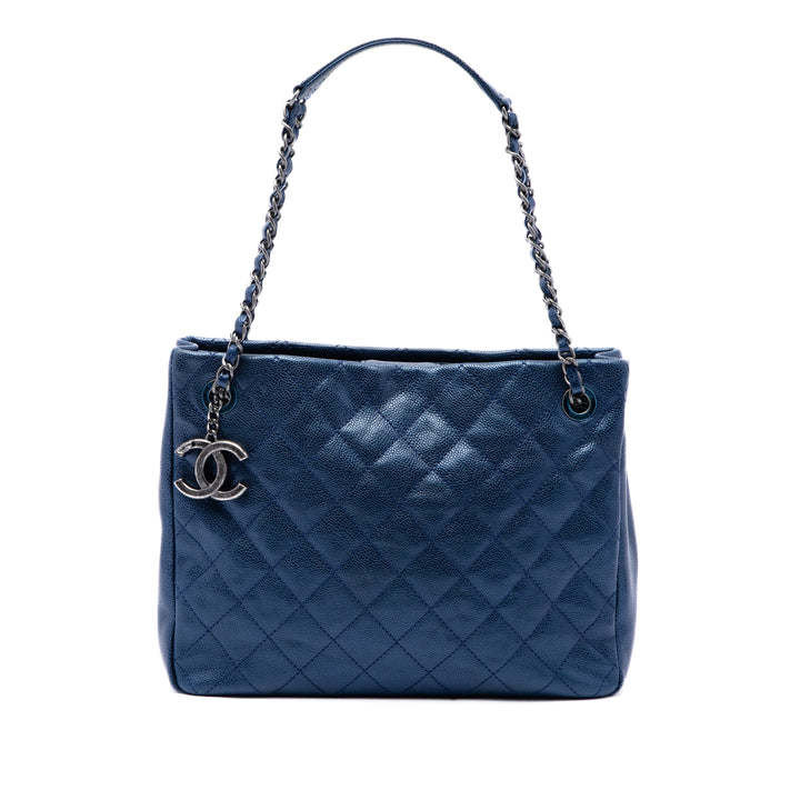 Chanel Matelassé Irisé Chic Cabas Moyen Cuir caviar Bleu – vue principale – GABY PARIS