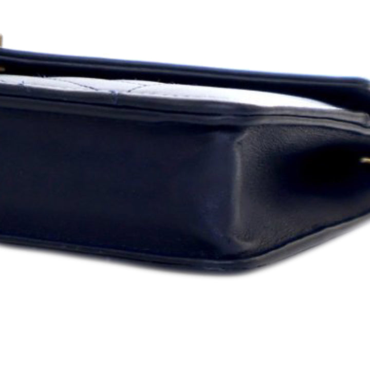 Chanel Reversed Chevron Cuir d’agneau Wallet on Chain