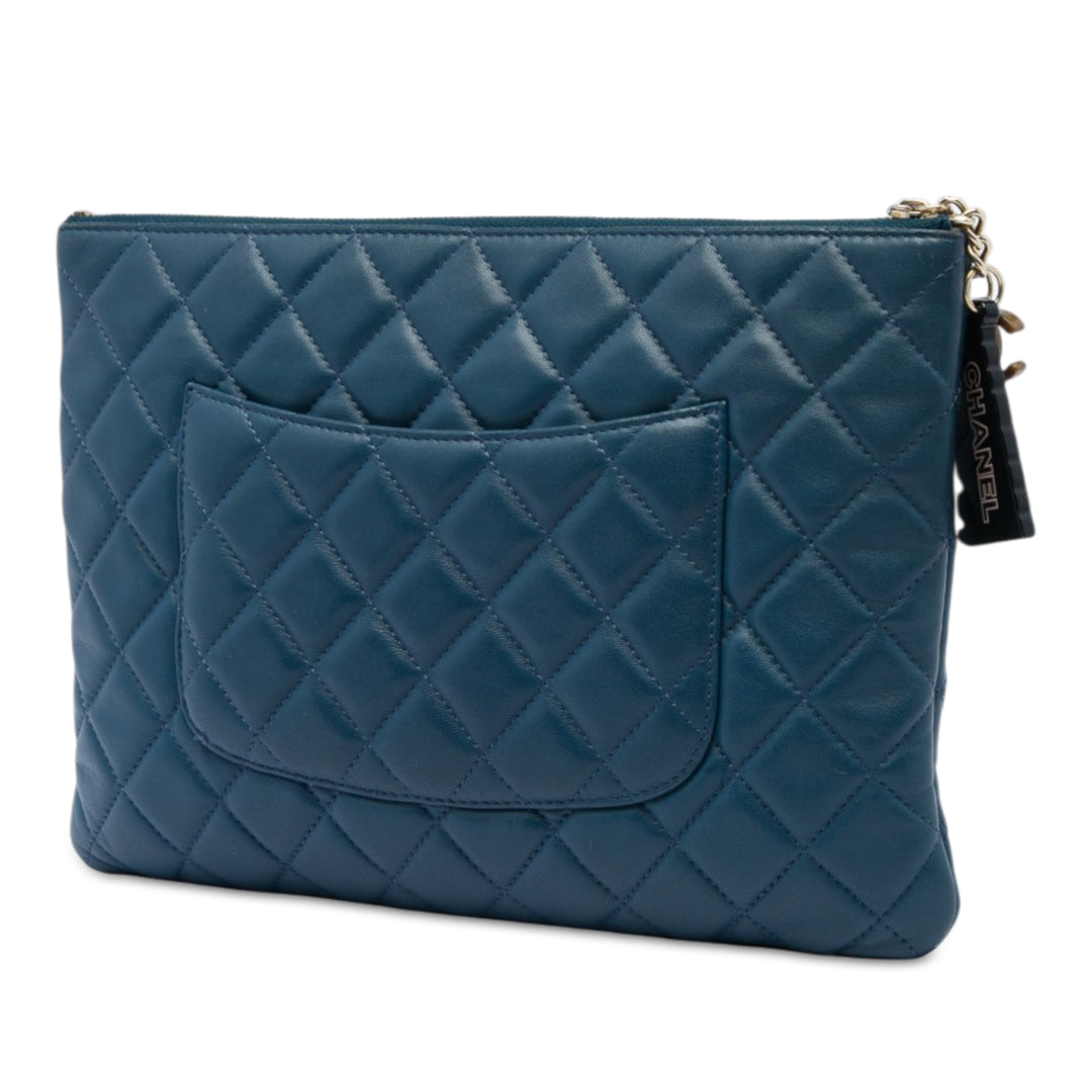 Chanel Matelassé Cuba La Habana O Étui Pochette Moyen Cuir d'agneau Bleu