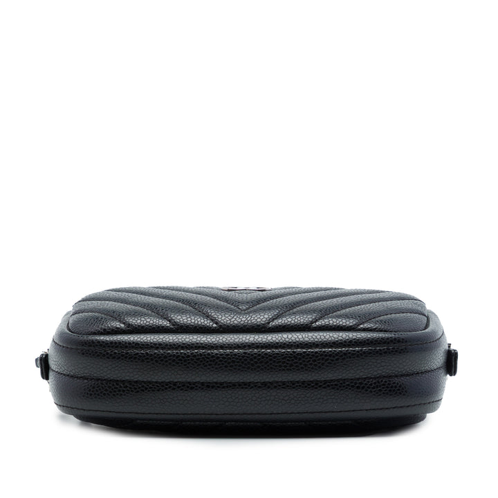 Chanel Sac caméra CC Chevron Cuir caviar Noir – vue 3 – GABY PARIS