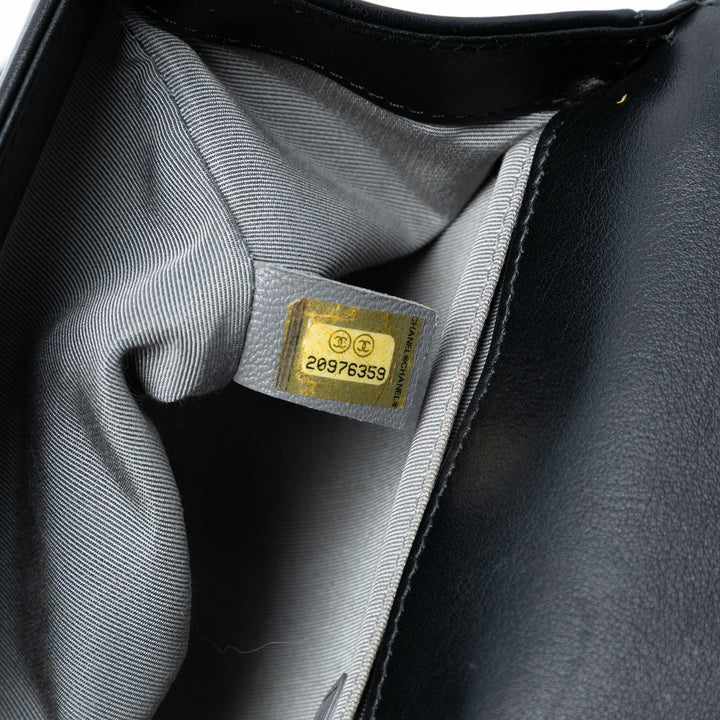 Chanel Old Medium Chevron Cuir d’agneau Boy à rabat