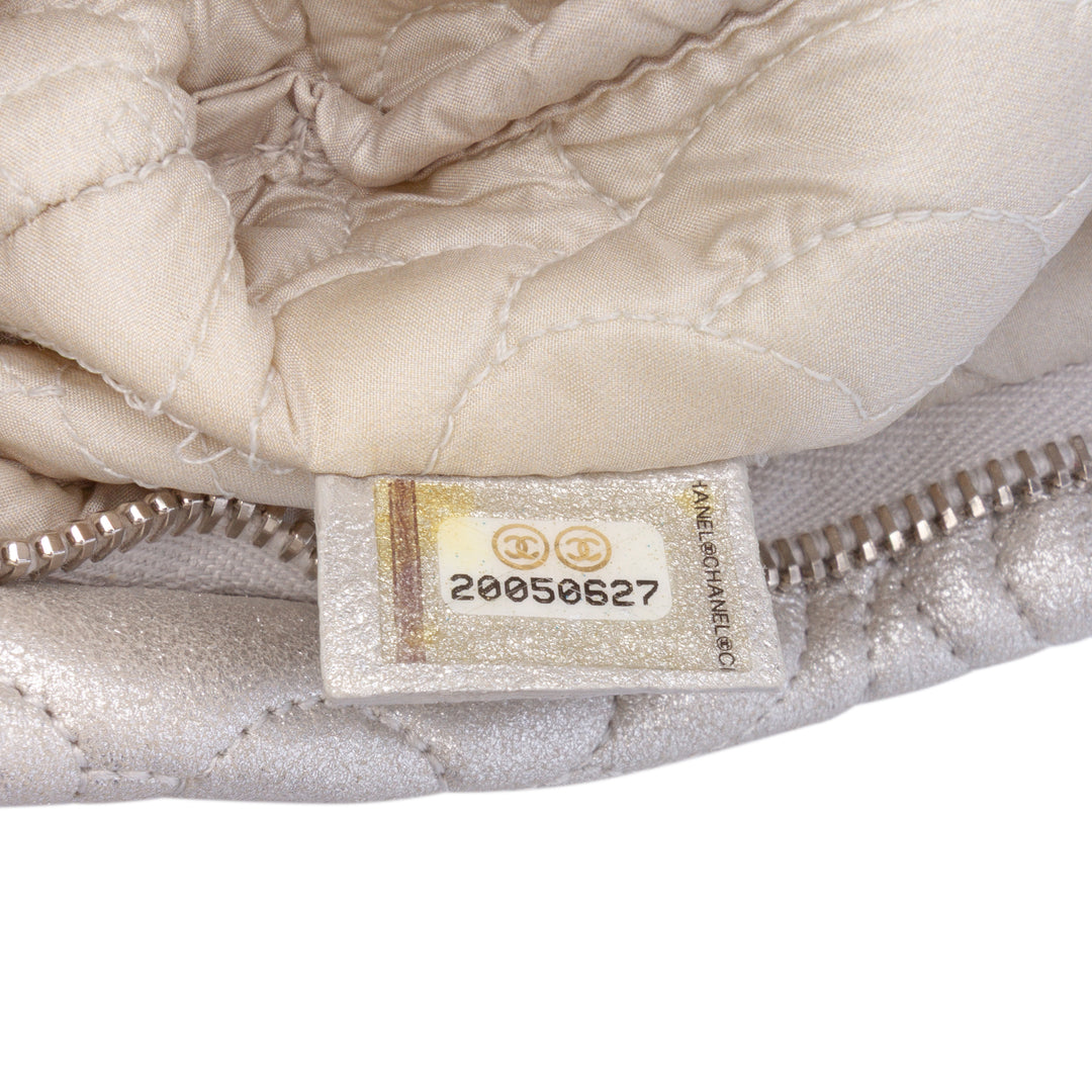 Embossed Metallic Lambskin Camellia Chain Pochette Silver - Gaby Paris