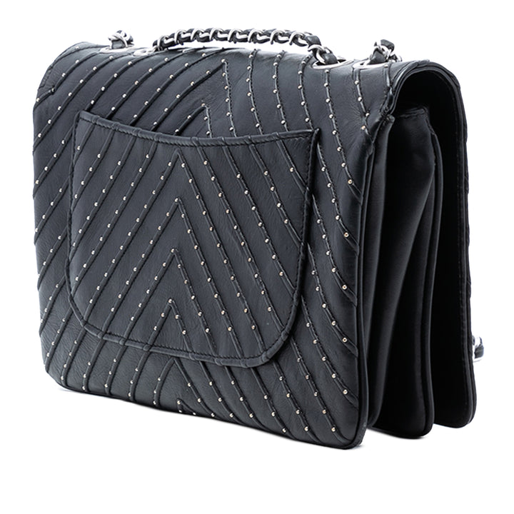 Chanel Chevron Cuir d’agneau Stud Wars à rabat