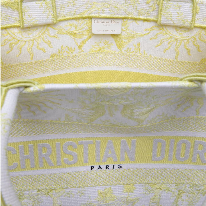Dior brodé de Jouy Soleil Lady D-Lite Moyen Blanc – vue 5 – GABY PARIS