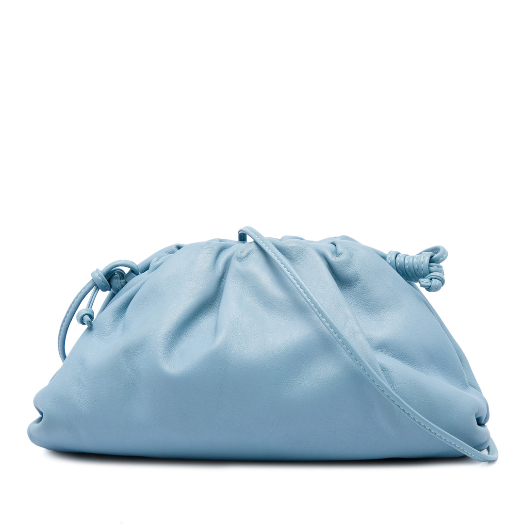 Bottega Veneta Pochette The Mini Cuir d'agneau Bleu – vue principale – GABY PARIS