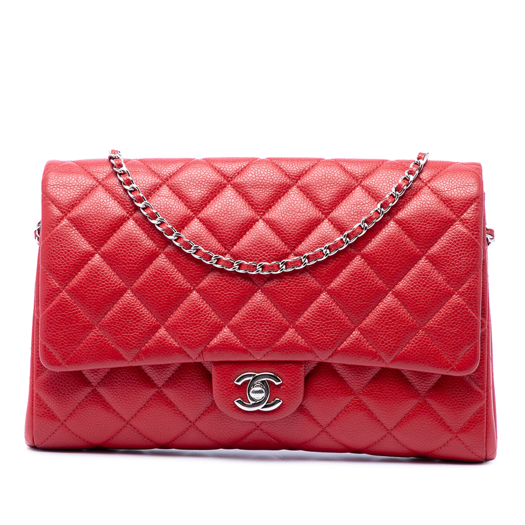 Chanel CC Matelassé Caviar à rabat Pochette avec chaîne