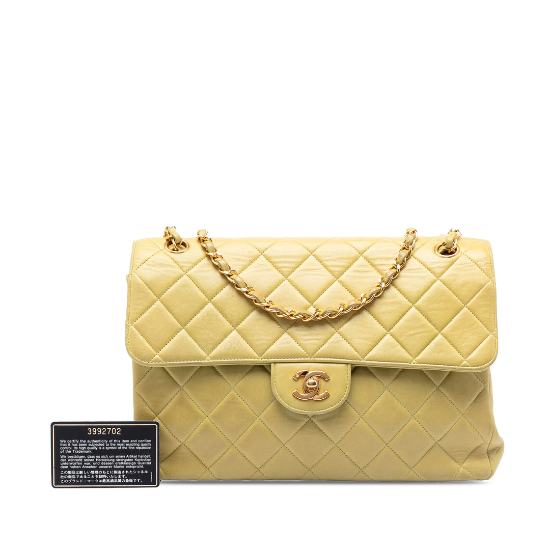 Chanel Jumbo Matelassé Cuir d’agneau Double Sided à rabat