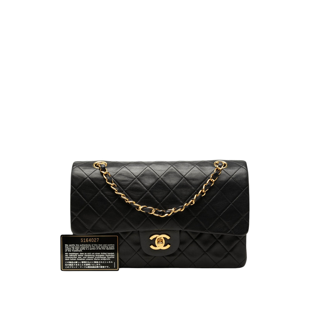 Chanel Sac porté épaule Classic Double rabat Moyen Cuir d'agneau Noir – vue 7 – GABY PARIS