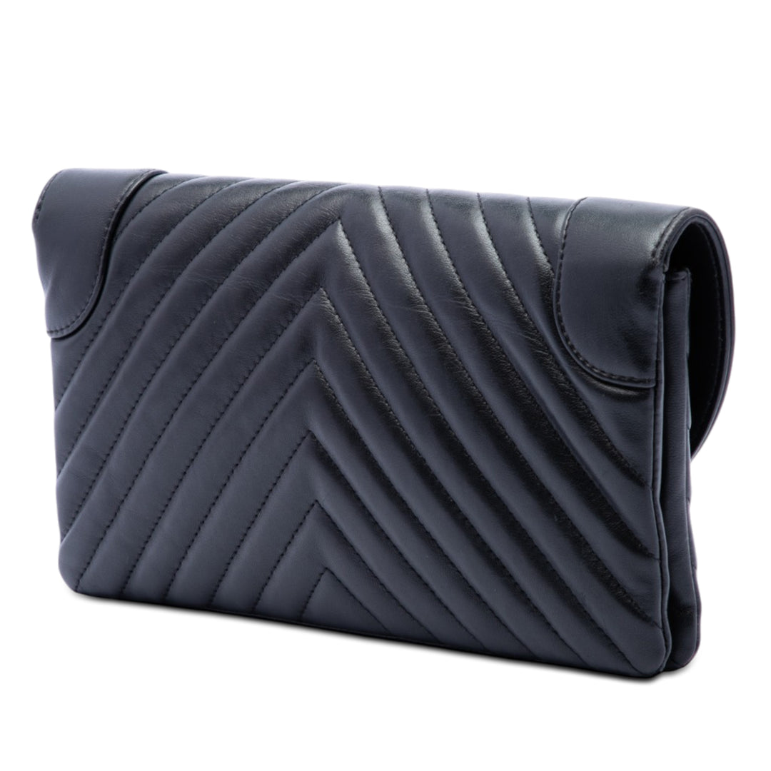 Chanel CC Chevron Rond à rabat Pochette Cuir d'agneau