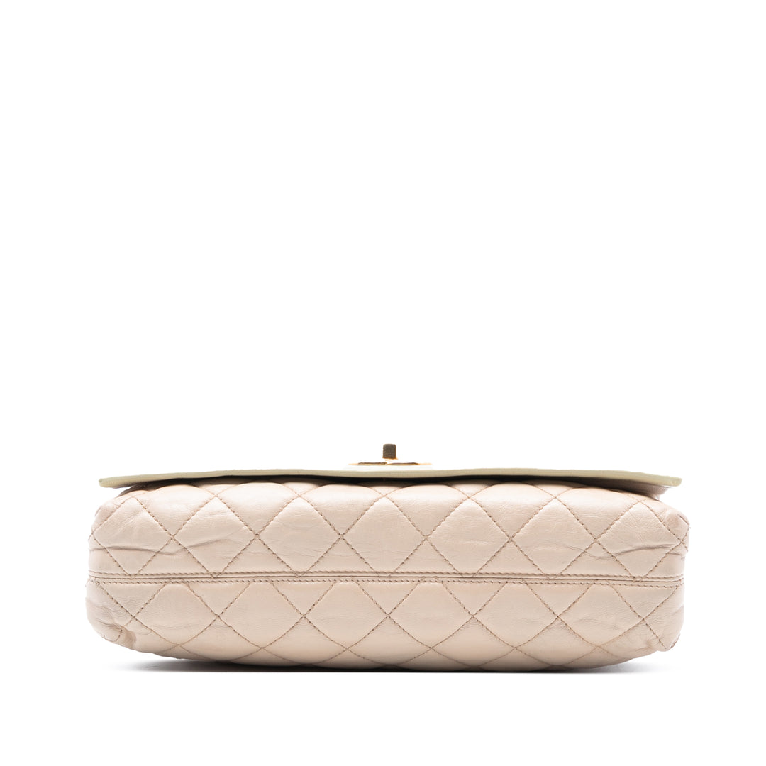 Chanel Medium Matelassé Cuir de veau Soft Elegance à rabat – GABY PARIS Authentique