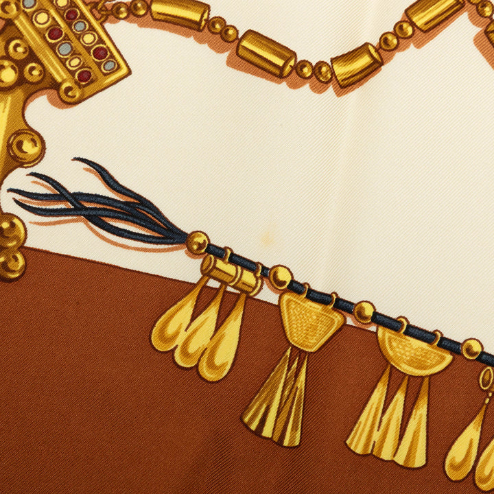 Hermès Parures des Sables Foulard Marron – vue 4 – GABY PARIS