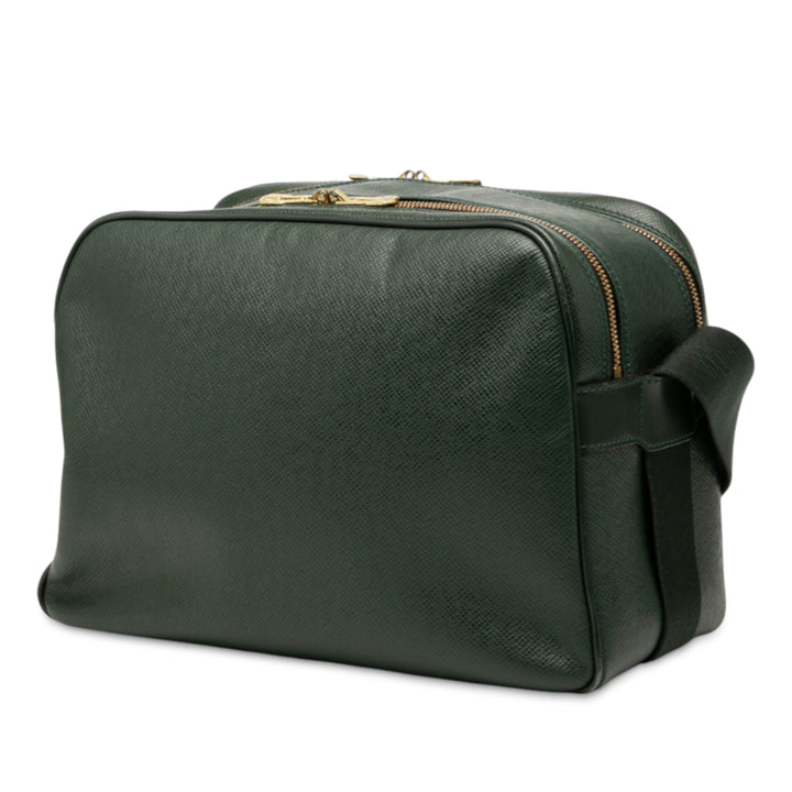 Louis Vuitton Taiga Reporter PM