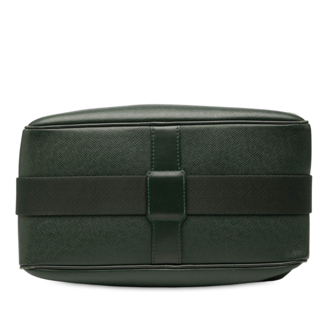 Louis Vuitton Taiga Reporter PM