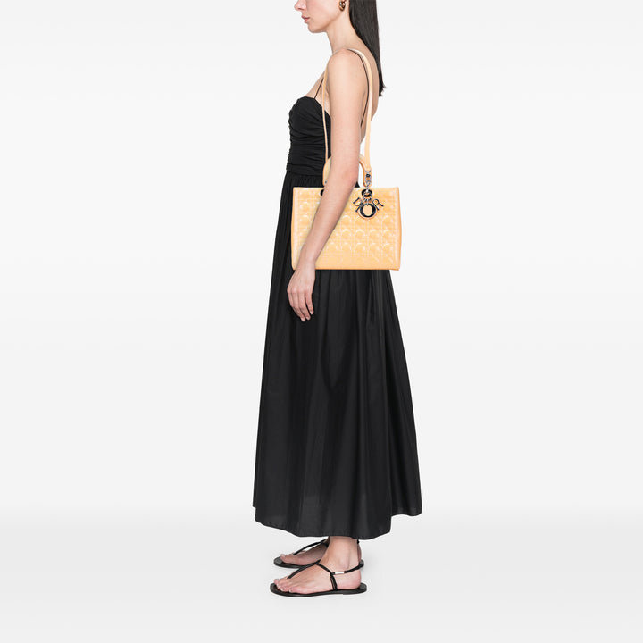 Dior Large Cuir verni Cannage Lady Dior