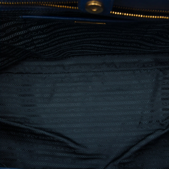 Prada Cabas Lux Gardeners Saffiano Grand Bleu – vue 4 – GABY PARIS