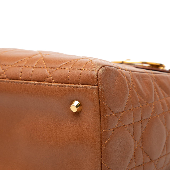 Dior Medium Cuir d'agneau Cannage Lady Dior