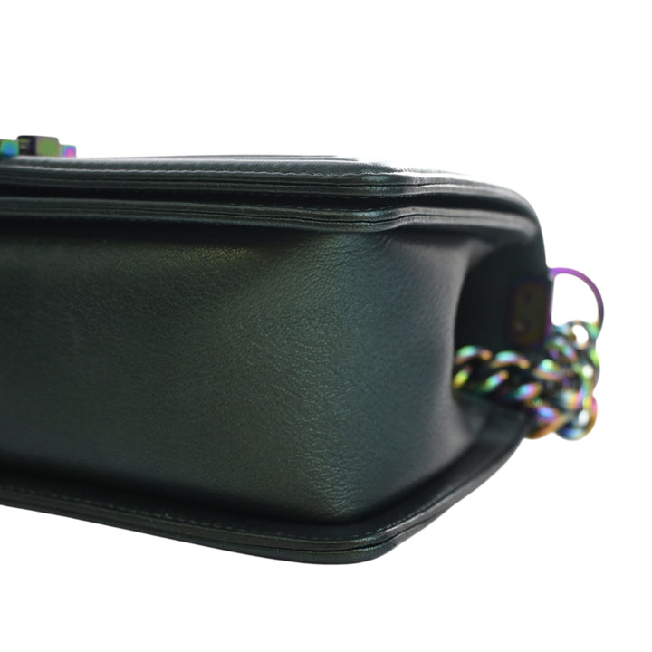 Matelassé Irisé Rainbow Hardware Boy à rabat Moyen Cuir de chèvre Vert