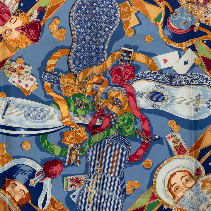 Hermès Carré Au Clair De La Lune 90 Bleu – vue 2 – GABY PARIS