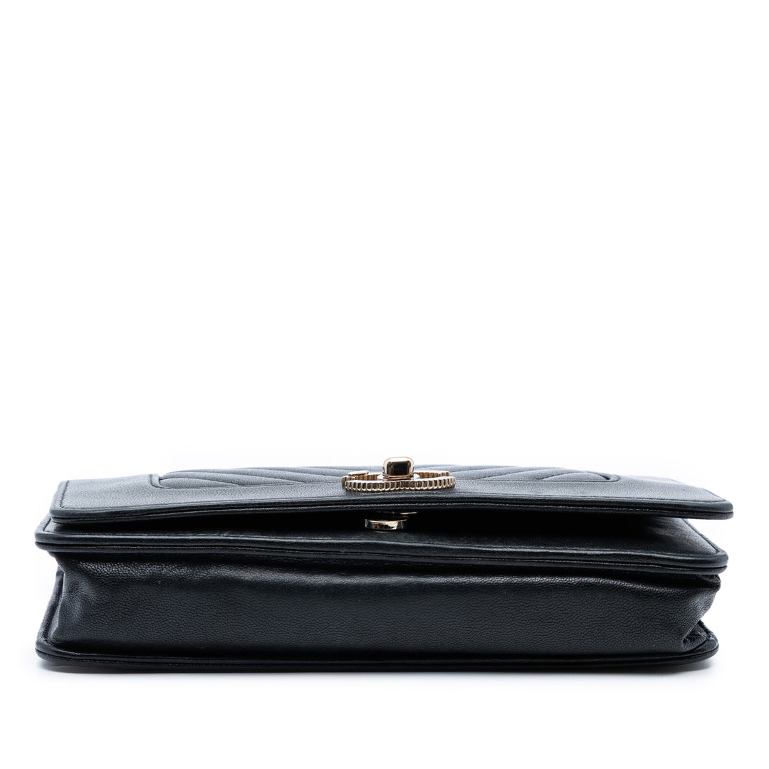 Chanel Chevron Sheepskin Mademoiselle Vintage Wallet on Chain Noir – GABY PARIS Authentique