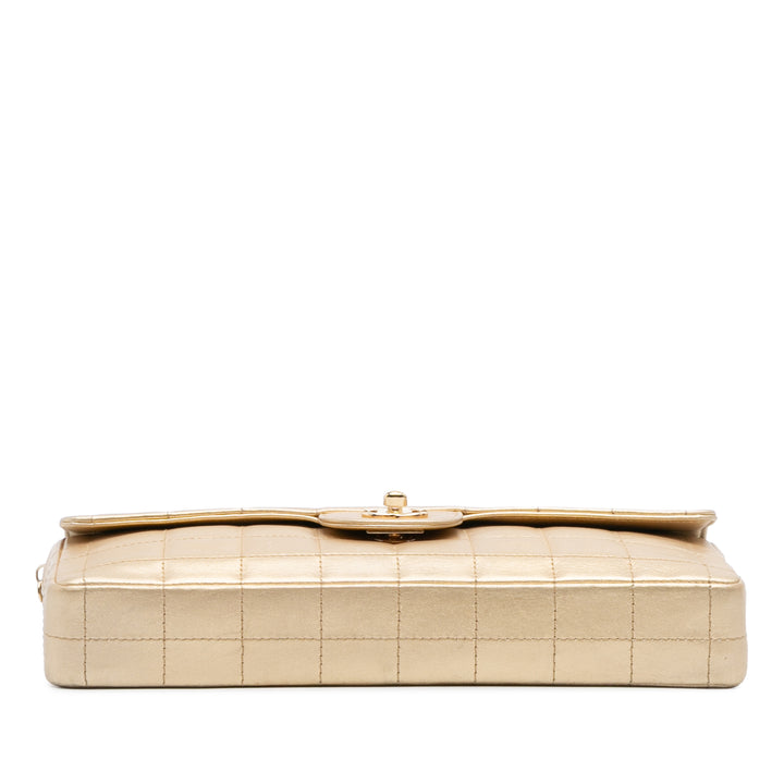 Chanel CC Métallisé Cuir d’agneau Choco Bar East West Flap Doré – GABY PARIS Authentique