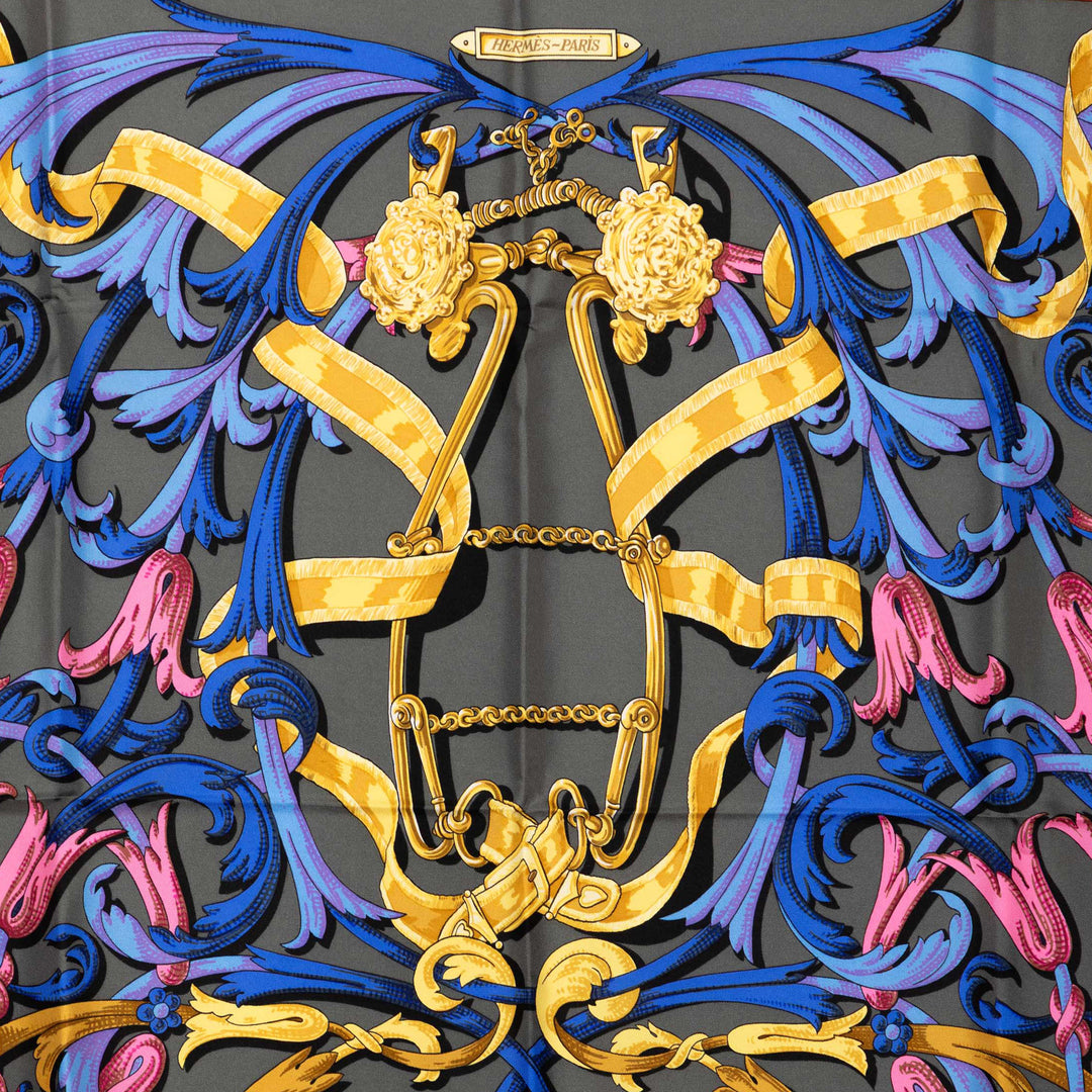 Hermès Le Mors A La Conetable Soie Foulard 90 – GABY PARIS Authentique