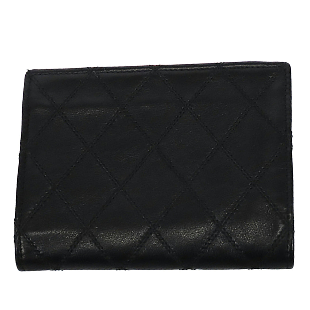 Chanel CC Matelassé Cuir d’agneau Bifold Compact Portefeuille