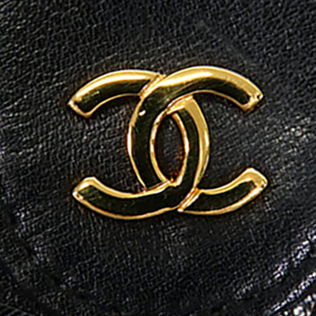 Chanel CC Matelassé Cuir d’agneau Bifold Compact Portefeuille
