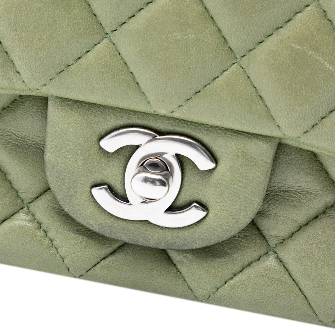Chanel Mini Rectangular Classic Cuir d’agneau Simple rabat