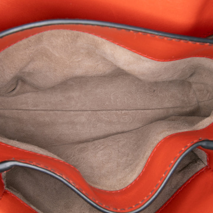 Bottega Veneta Sac à main Intrecciato à finitions Piazza à nappa Mini Orange – vue 4 – GABY PARIS