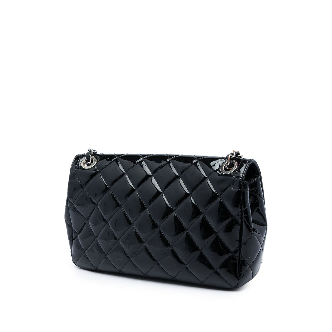 Chanel Sac bandoulière Coco Shine à rabat Moyen Noir – vue 2 – GABY PARIS