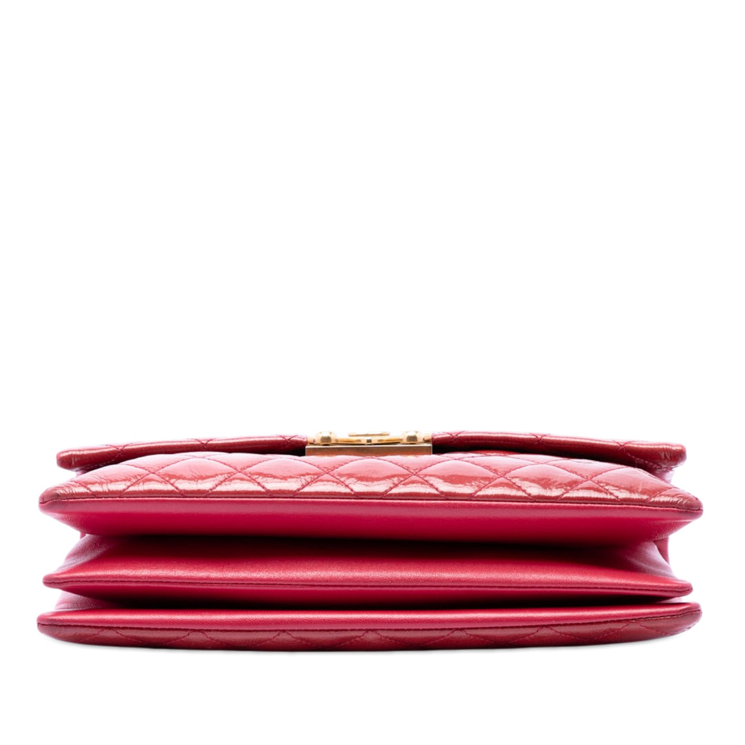 Chanel Matelassé Cuir verni Cuir de chèvre Pagoda Accordion à rabat