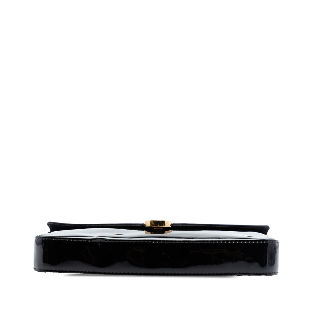 Fendi Cuir verni F Is Fendi Envelope Wallet on Chain