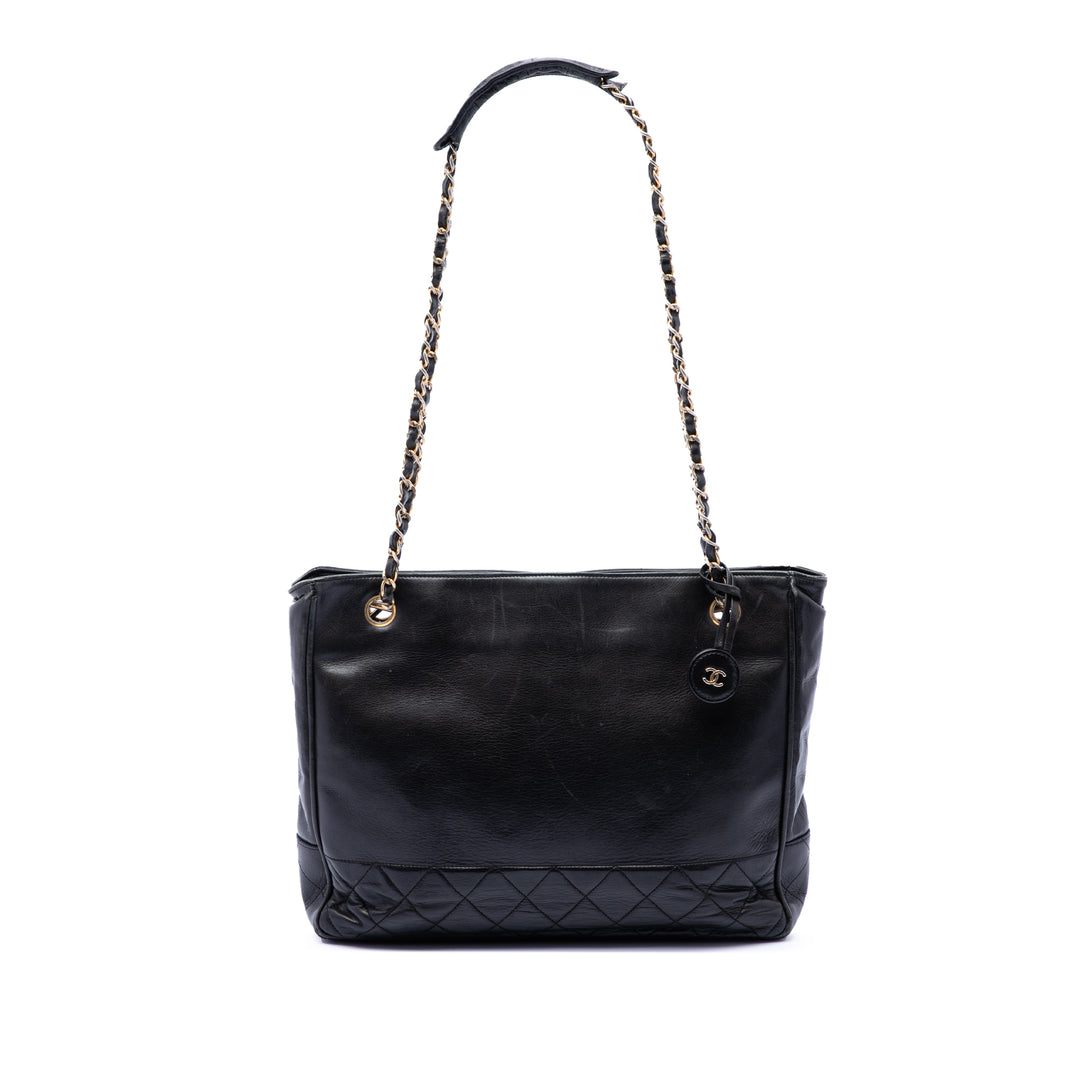 Chanel Matelassé Cuir d’agneau Cabas chaîne