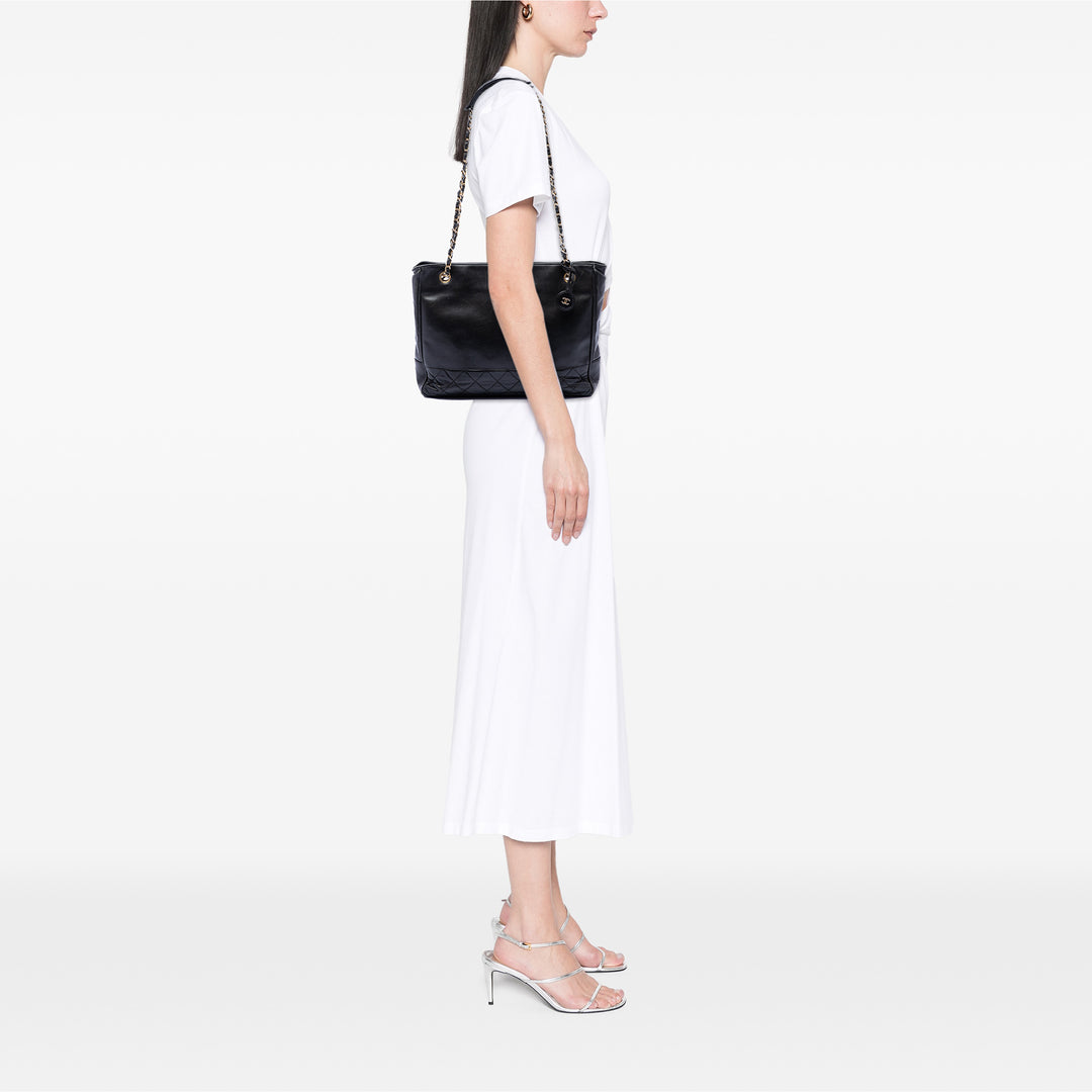 Chanel Matelassé Cuir d’agneau Cabas chaîne