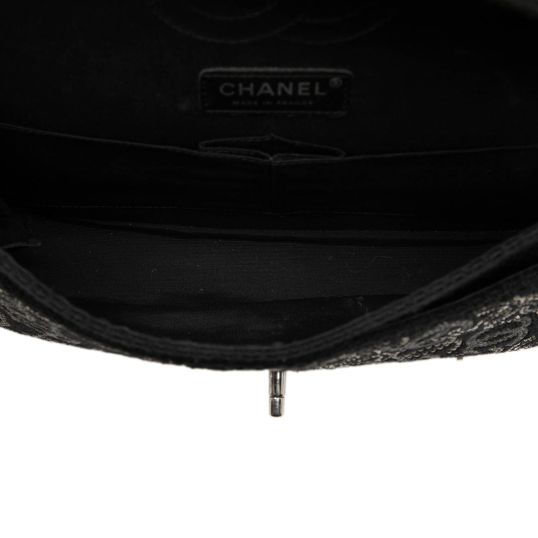 Chanel Paris Shanghai Strass Orné Pudong Double rabat Moyen Tweed Noir – vue 4 – GABY PARIS