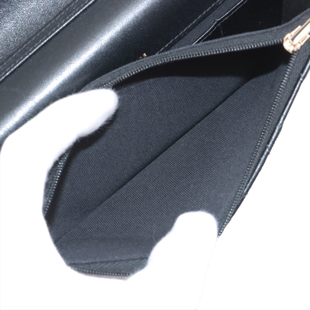 Chanel CC Matelassé Cuir d’agneau et Cuir verni à rabat Phone Holder