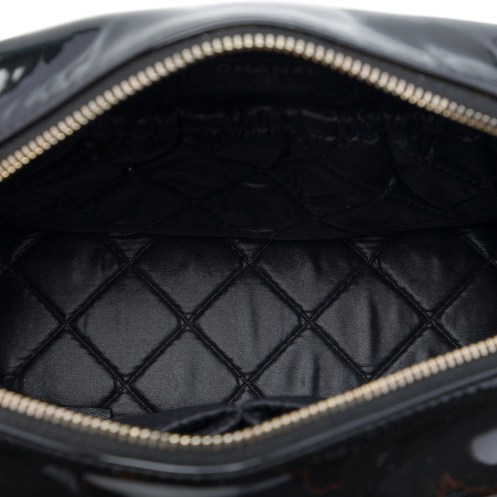 Chanel CC Matelassé Cuir verni Cosmetic Pochette