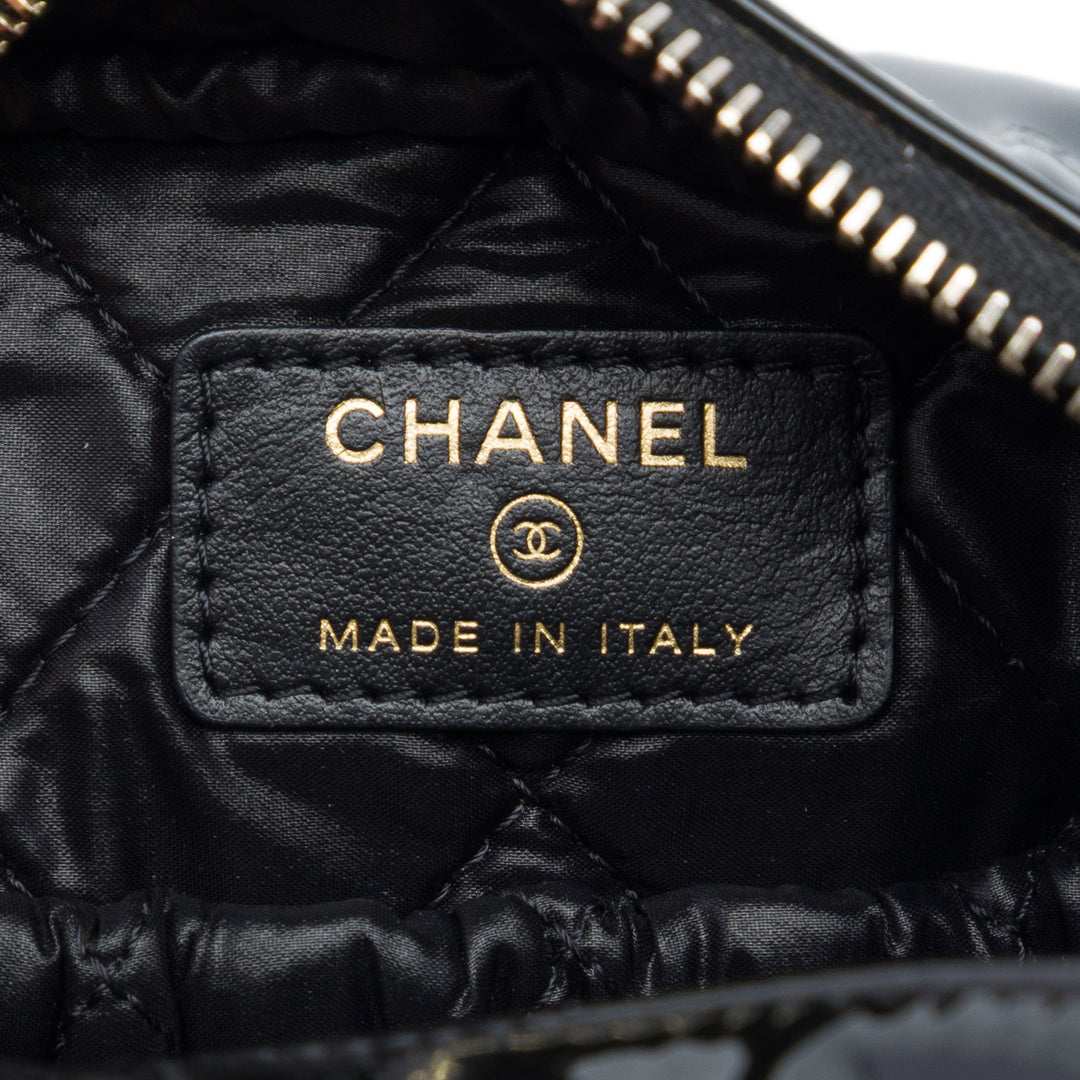 Chanel CC Matelassé Cuir verni Cosmetic Pochette