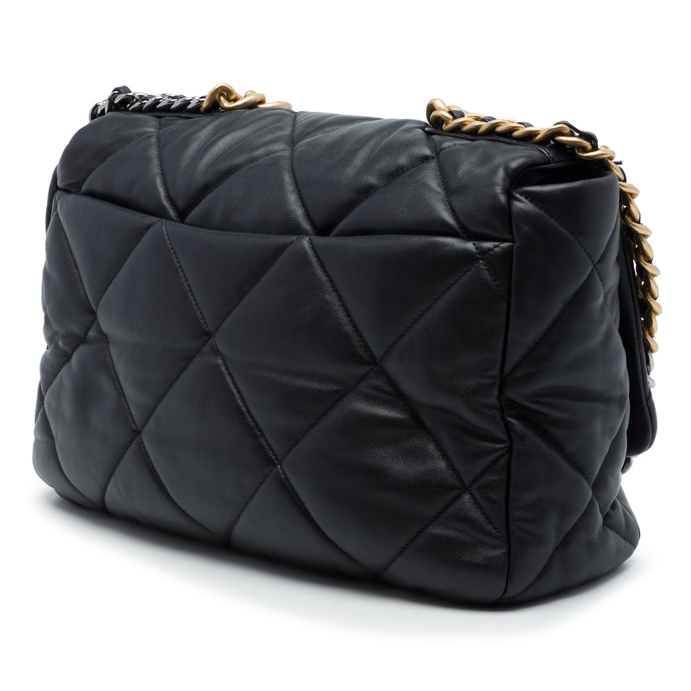 Chanel 19 à rabat Maxi Cuir d'agneau Noir – vue 2 – GABY PARIS