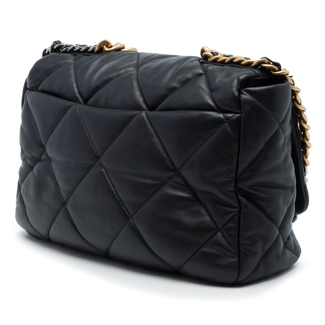 Chanel 19 à rabat Maxi Cuir d'agneau Noir – vue 2 – GABY PARIS